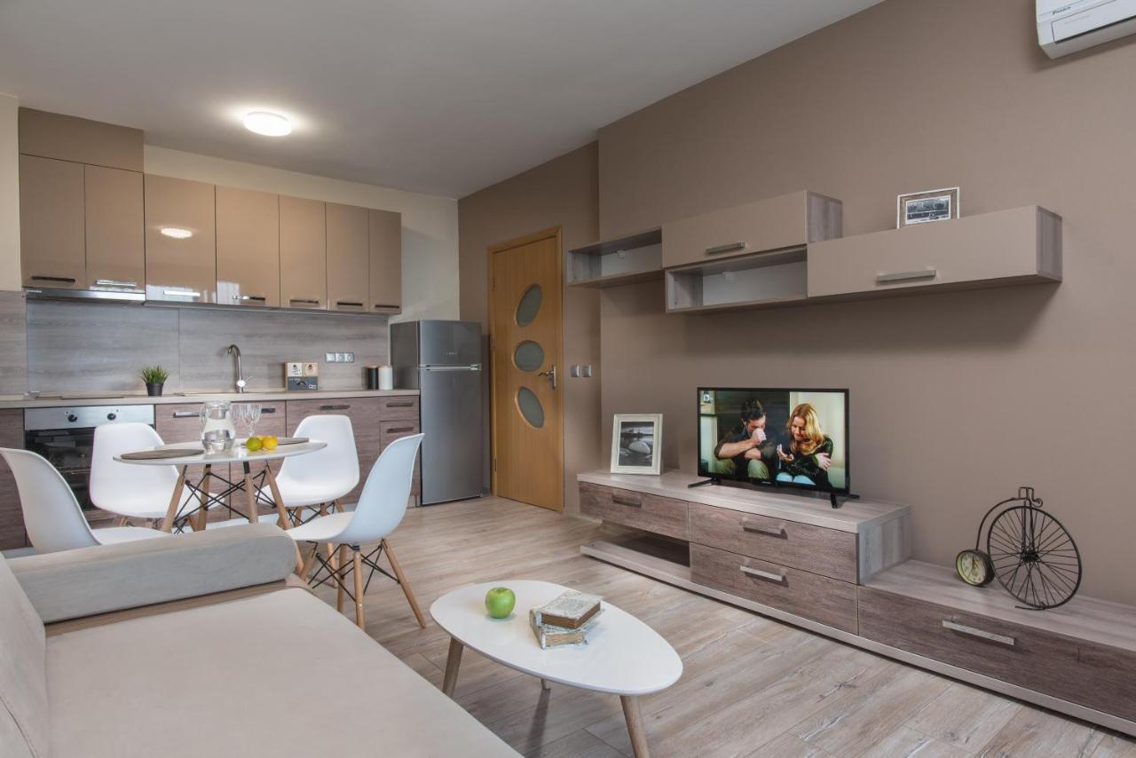 Miraggio Holiday Apartments Pomorie Eksteriør billede